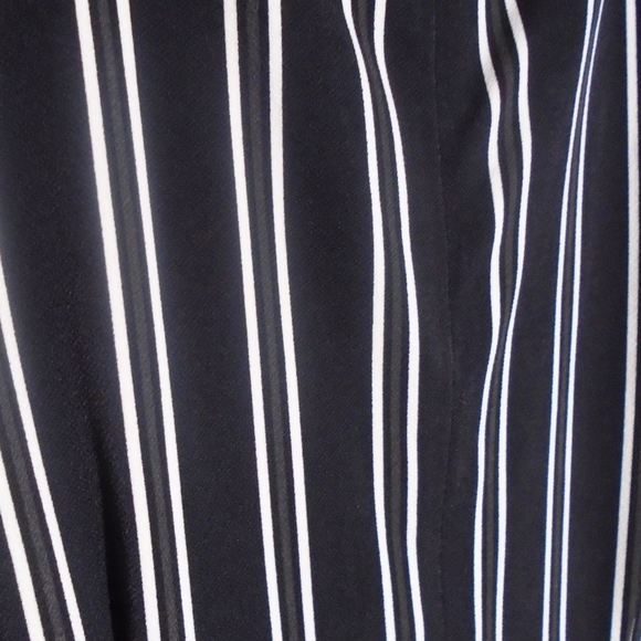 BANANA REPUBLIC Knit Crepe Stripe Jumpsuit - Picture 7 of 8